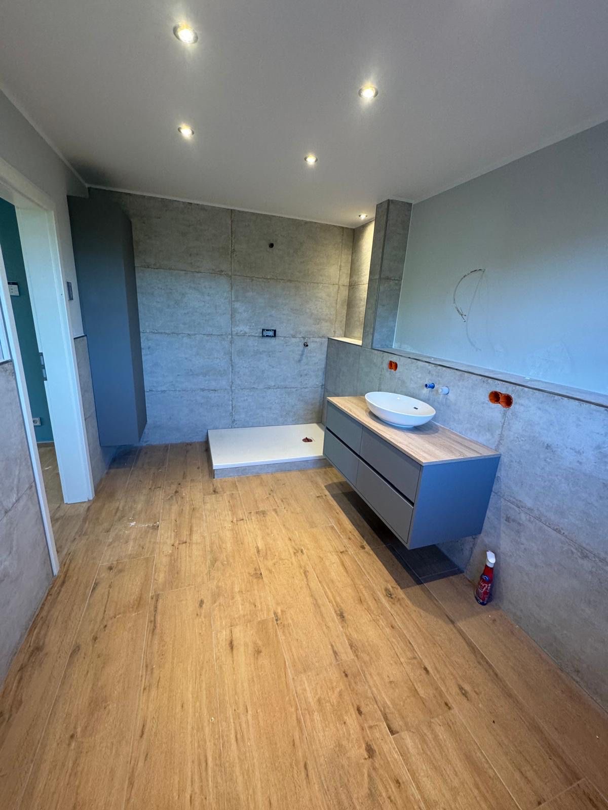 d0e6b347-bb38-45a6-aeaa-c90d39218e67